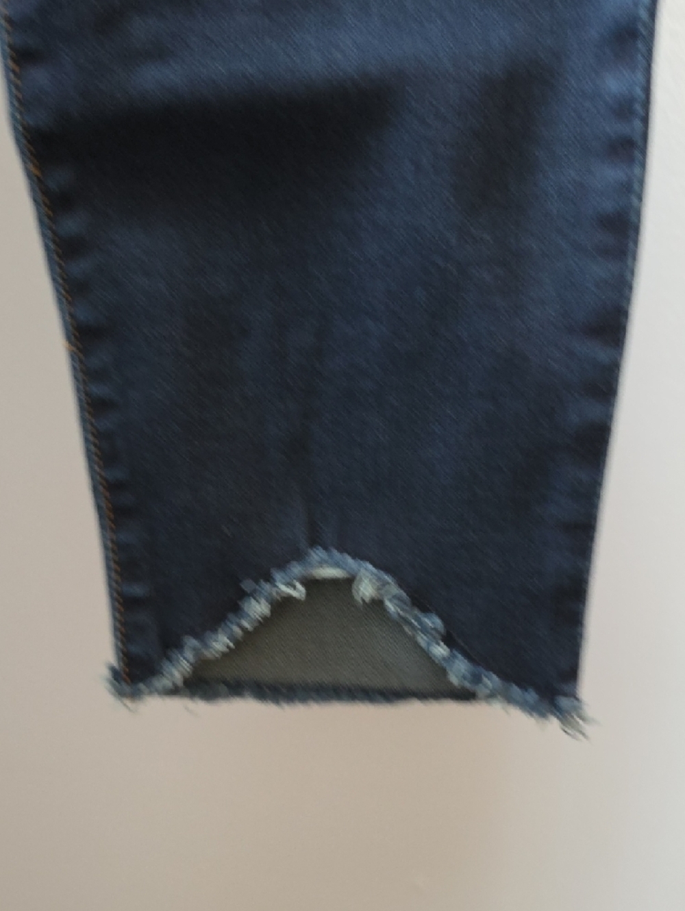 Kut From The Kloth Dark Blue Women’s Skinny Jeans - Picture 3 of 5